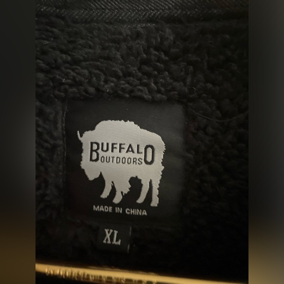 Buffalo Outdoors men's extra large coat - Picture 3 of 5